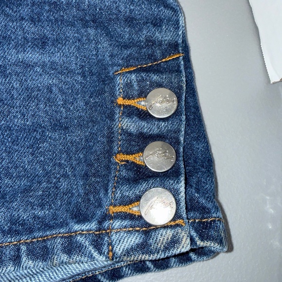 Rare Vintage Y2K FUBU Denim Blue Women's Juniors Button Accented Shorts - Picture 2 of 13